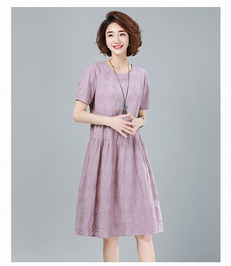 棉布连衣裙女夏2019新款中长款宽松休闲遮肚子洋气圆领刺绣裙子潮