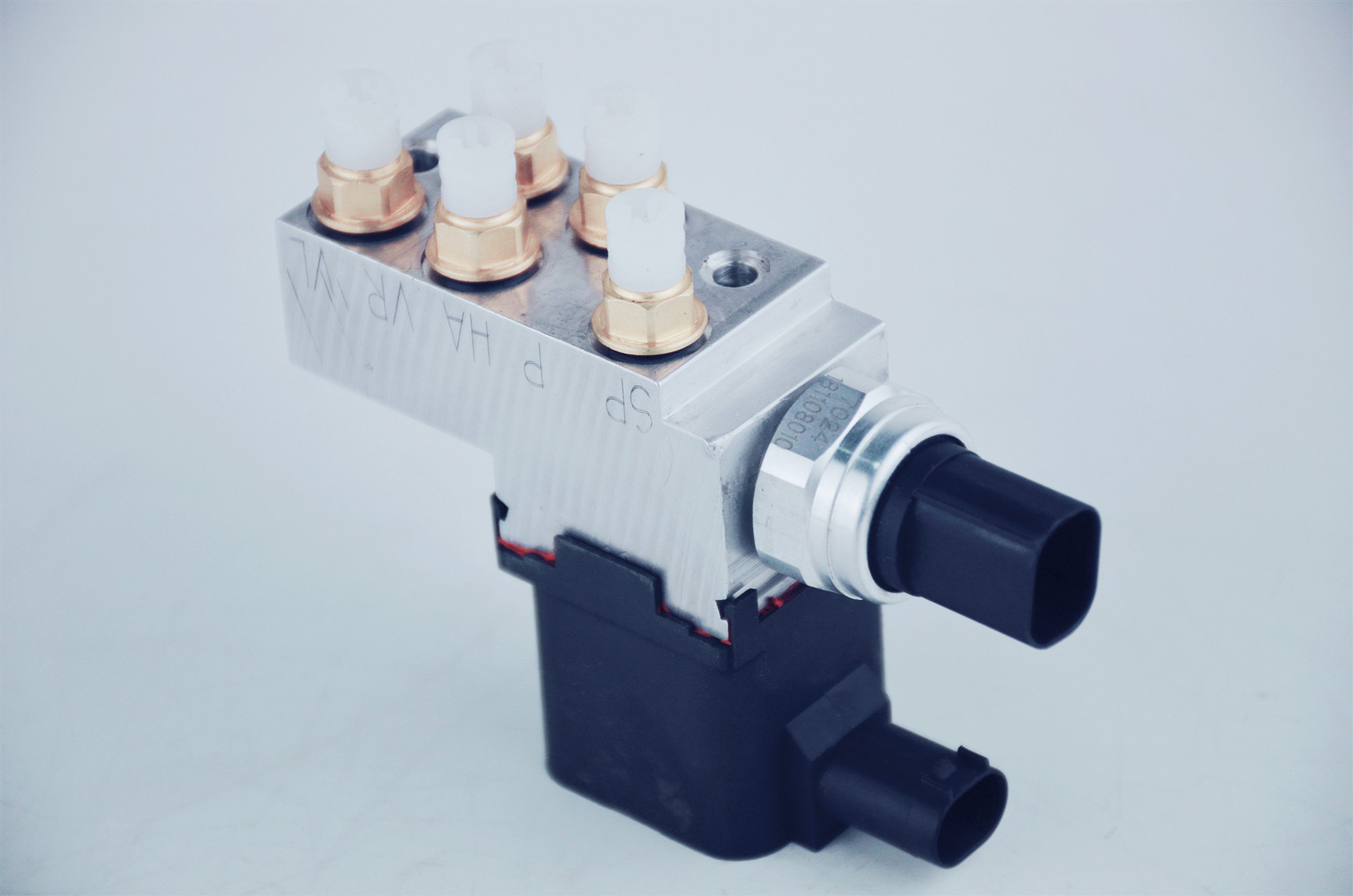 适用于奔驰w211空气减振器分配阀 oem 2113200158,工厂直销