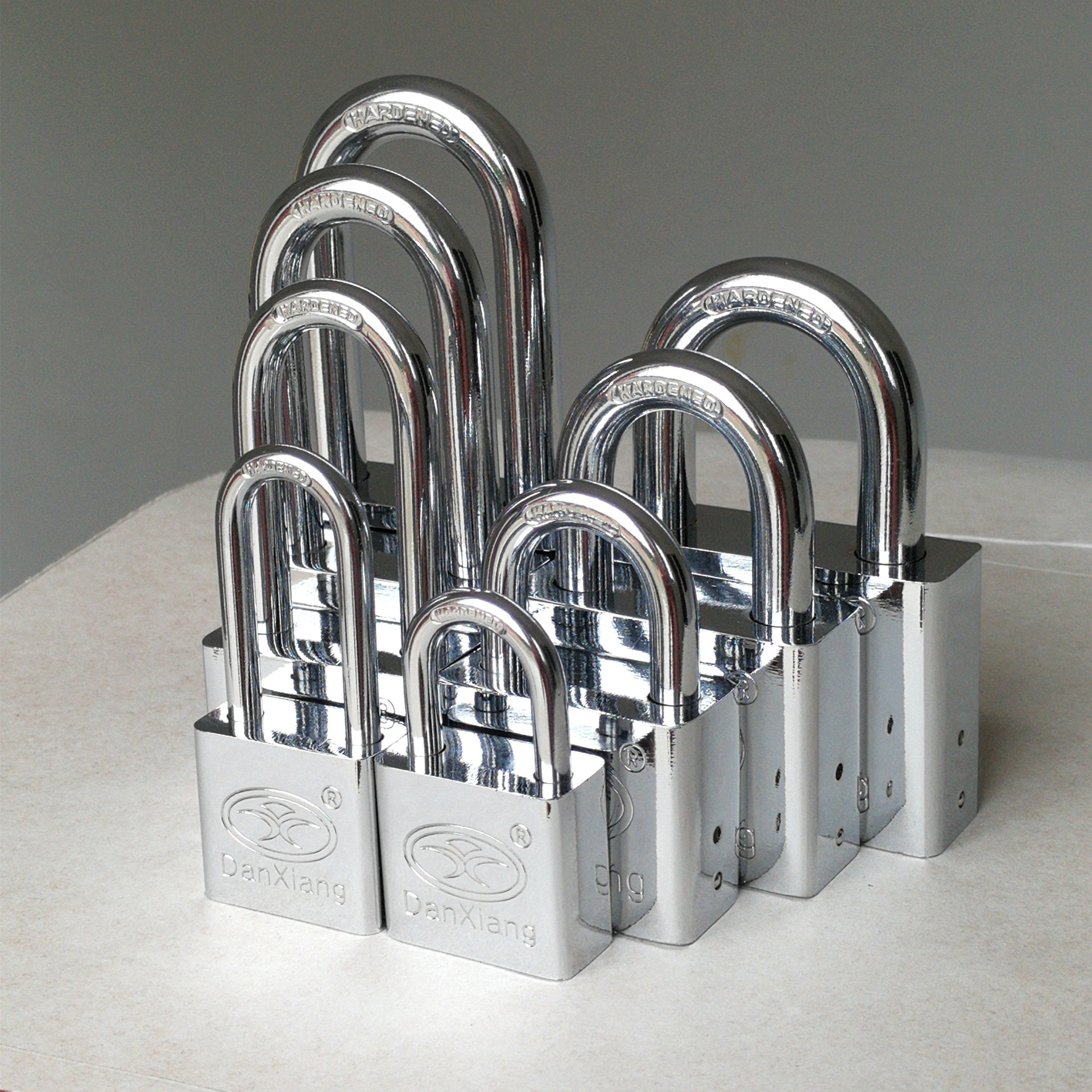 批发月牙锁 娃娃机 机箱锁具 明锁 一匙通开防盗挂锁头 游戏机锁