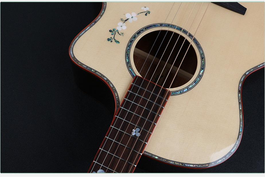 2019  莫斯最新雕花民谣吉他    混批价格按低批发价格出售  批发不