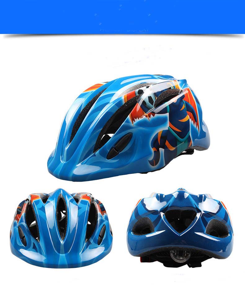 led炫酷一体成型高档儿童安全盔滑轮帽溜冰盔护头安全帽批发零售