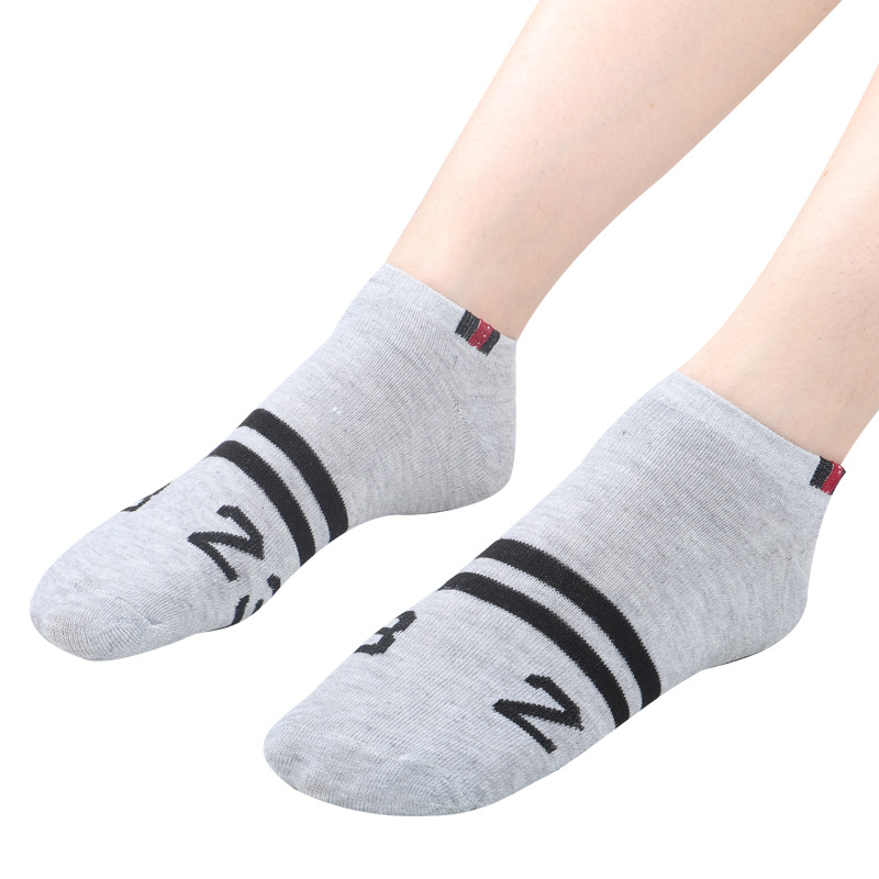 Socks Men's Fashionable Summer Thin Invisible Ankle Socks Women's Socks Polyester Cotton Gifts Independent Packaging Wholesale