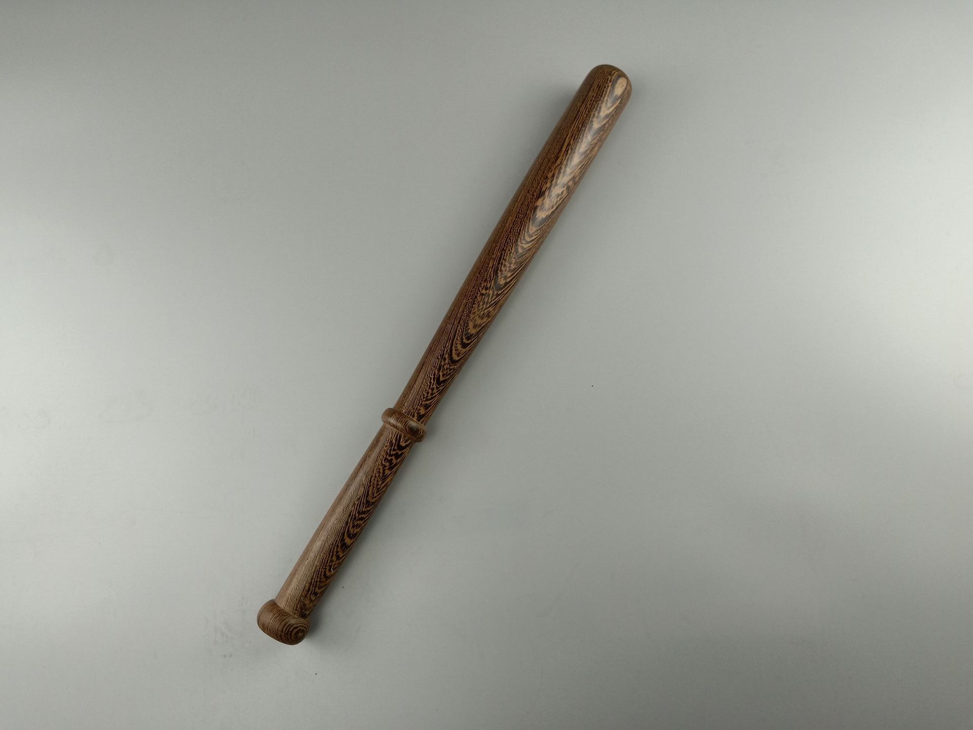 鸡翅木棒球棒 防身棒木质 实木木棒球棒木柄把手厂家直销量大从优