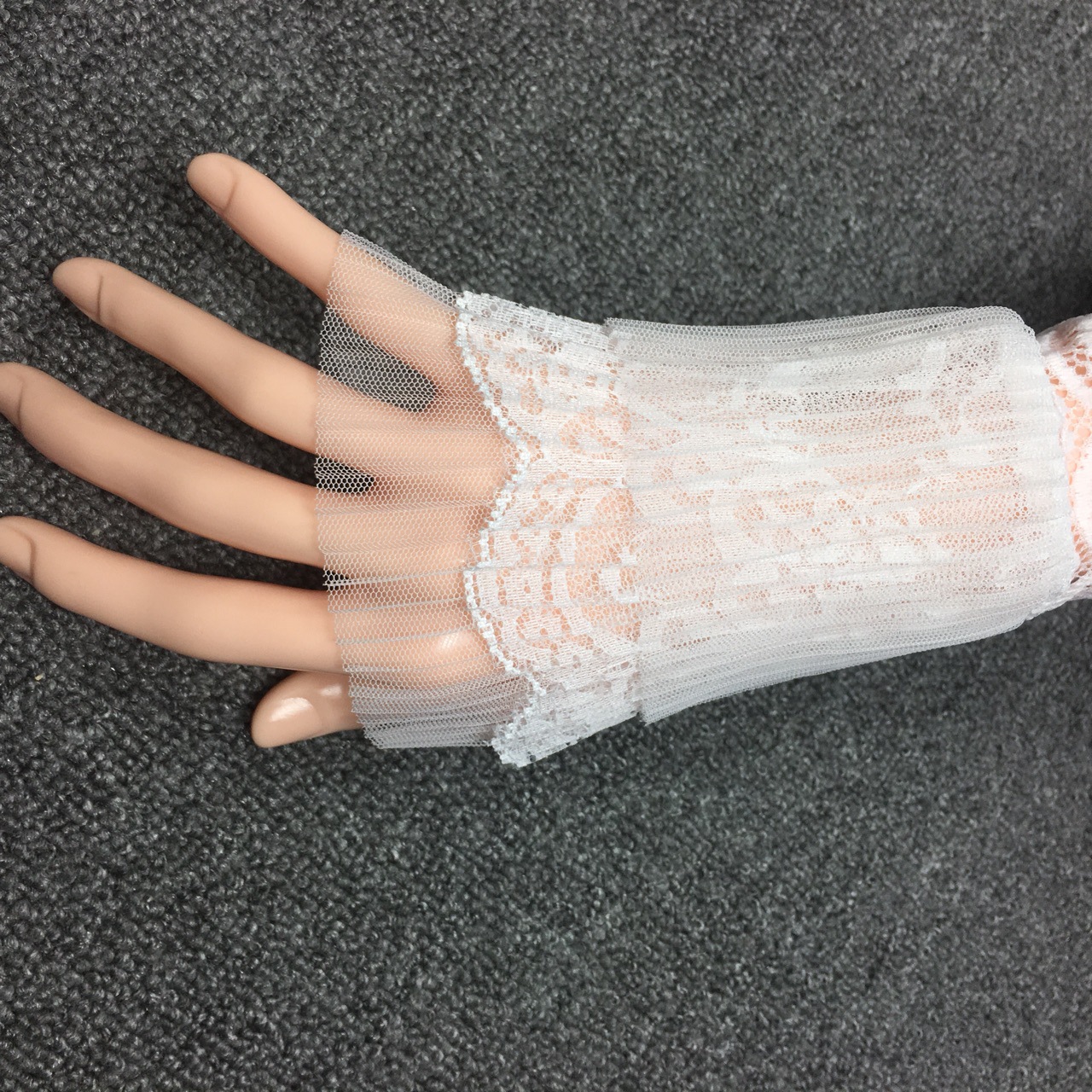 新款蕾丝网纱镂空钩花假袖套 婚纱配件手腕套喇叭袖口装饰假袖子