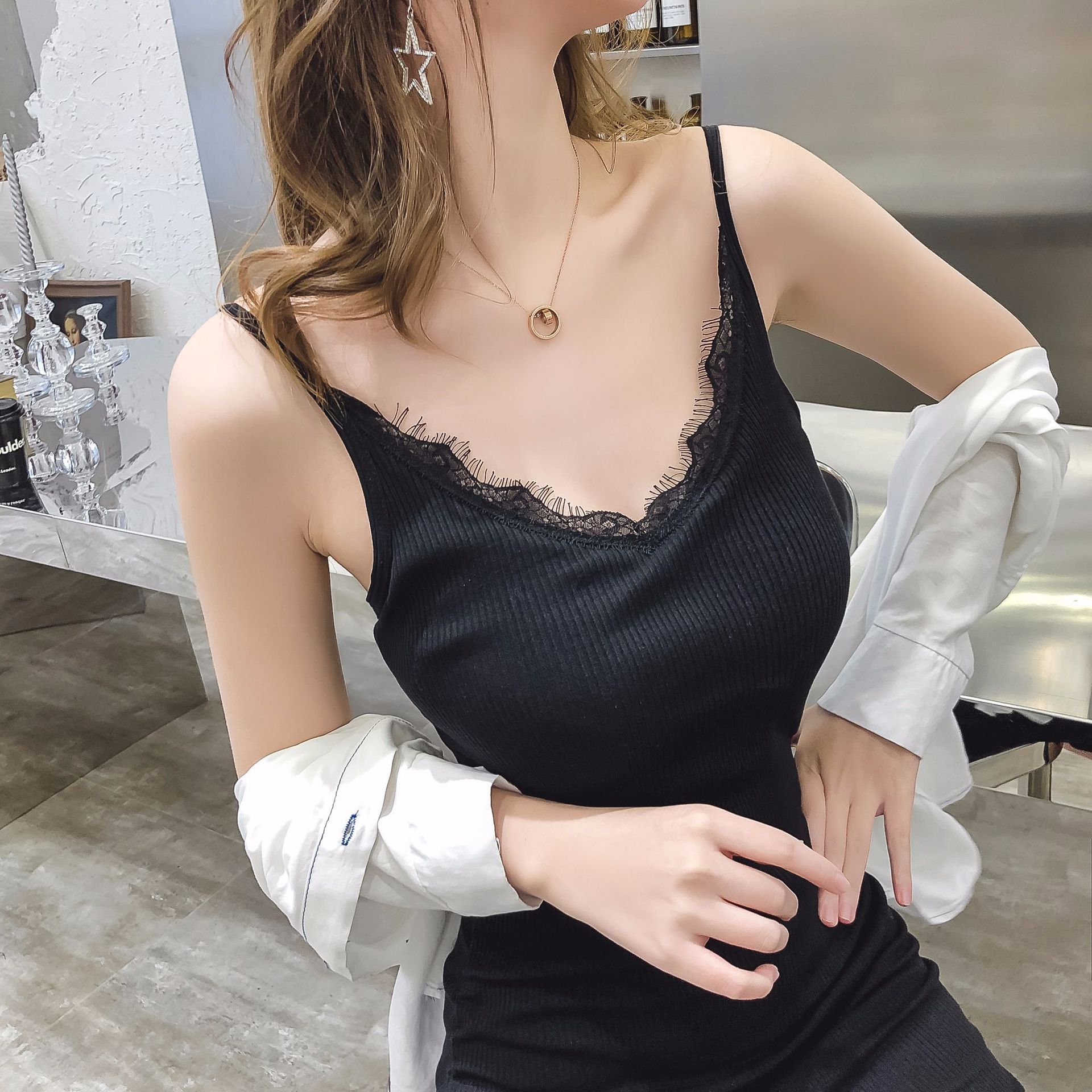 微供新款韩版蕾丝边吊带小背心女夏修身显瘦内搭外穿螺纹棉打底衫