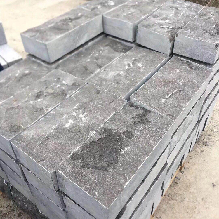 外墙蘑菇石 青石干挂石材 背景装饰蘑菇石