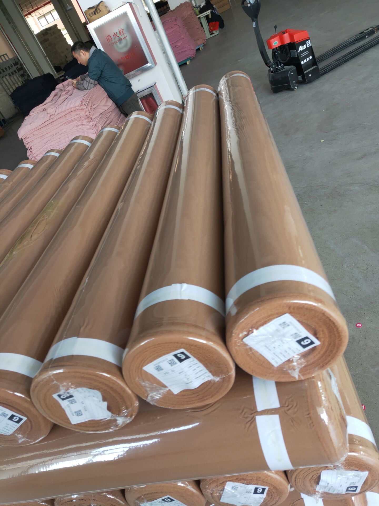 全自动布匹包装机收缩机省人力生产线包装线源头厂家-阿里巴巴