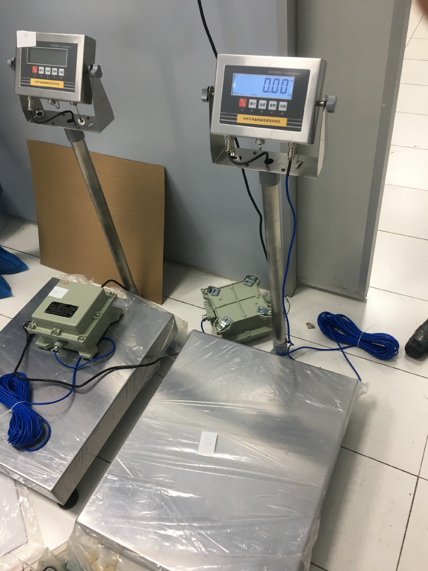 供应朗科防爆电子台秤150kg工业电子秤台秤300kg本安型防爆电子秤