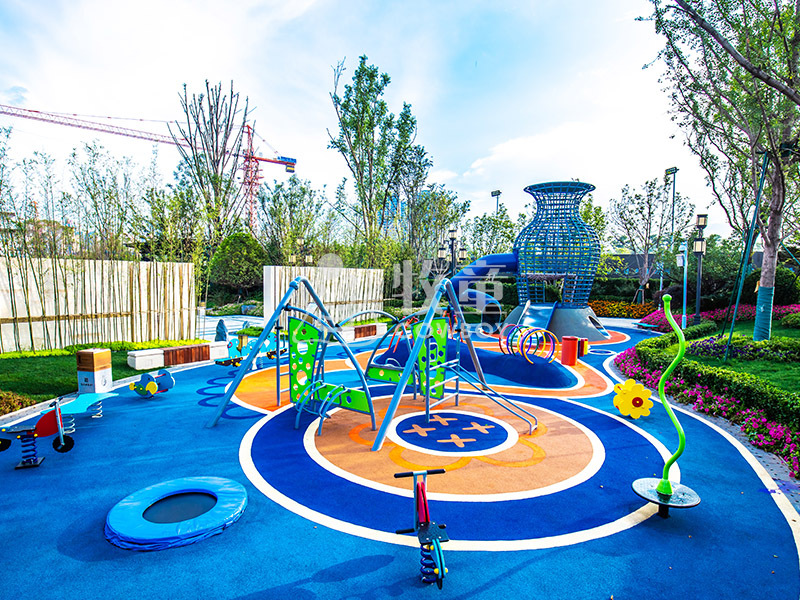 社区儿童活动场:为社会提供高端,新颖,充满无限乐趣的儿童游乐