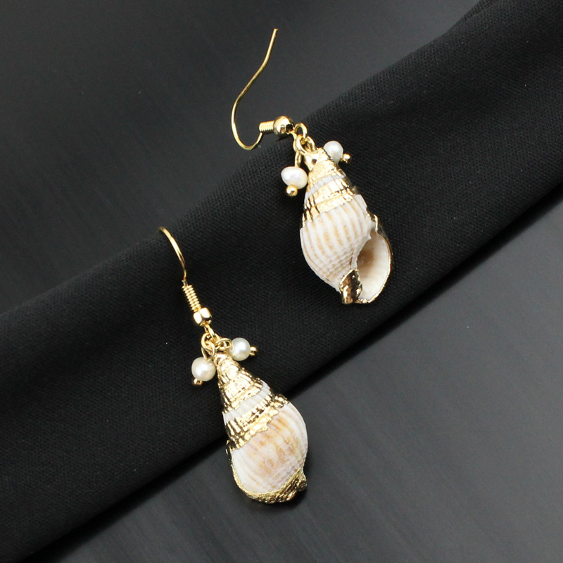 珍珠耳环批发韩版时尚天然贝壳耳环金色海螺贝耳坠个性创意耳饰品