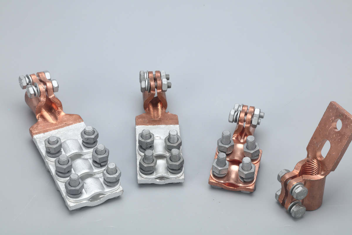 厂家供应变压器铜铝设备线夹sbt-m12带扣型变压器使用线夹