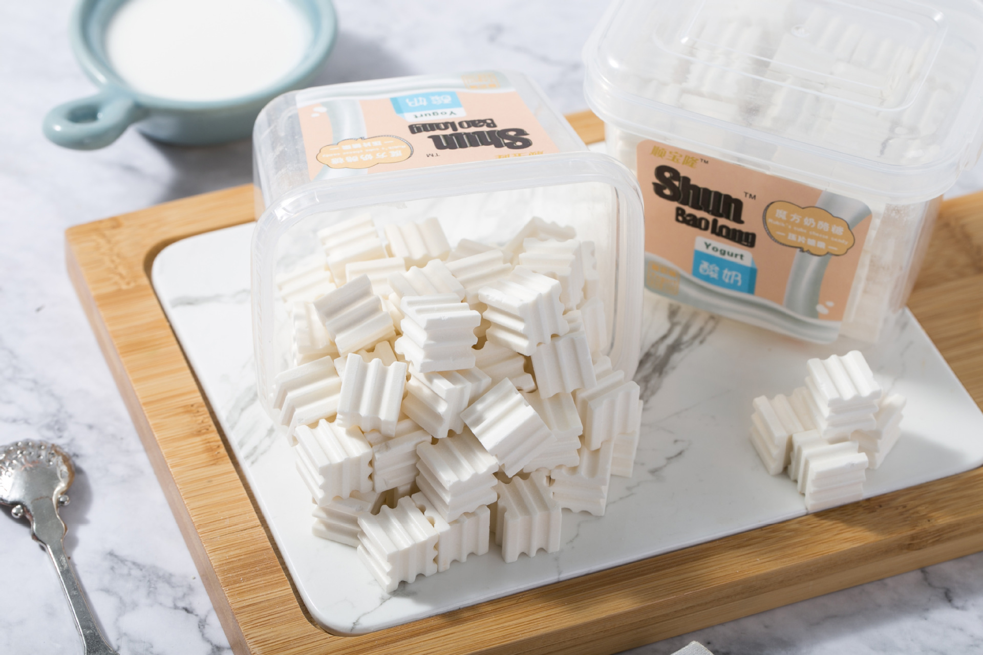 包邮香港顺宝隆魔方奶酪糖果168g压片糖果喜糖灌装儿童休闲小零食