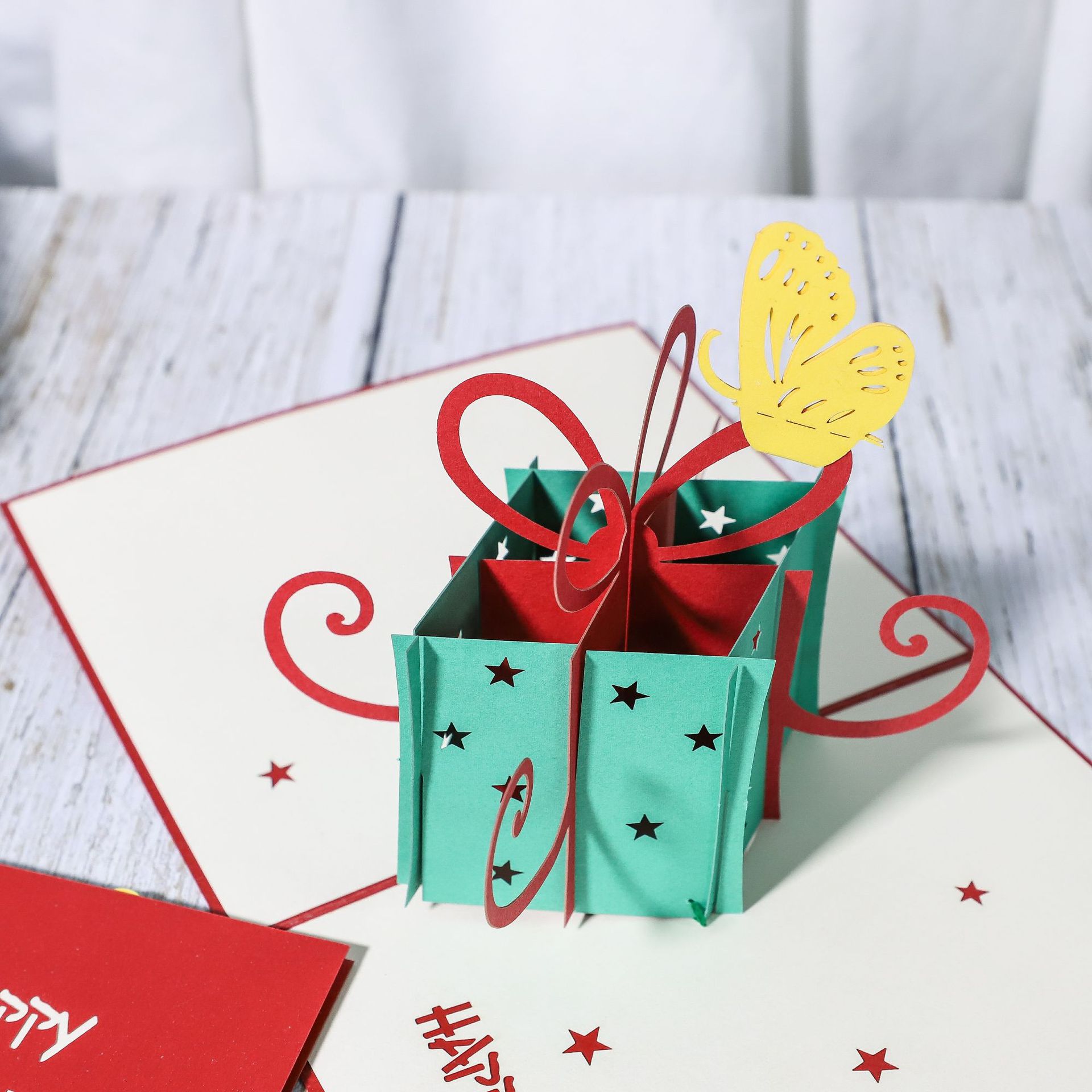 生日快乐创意新款生日立体贺卡手工纸雕祝福贺卡定制生日礼物