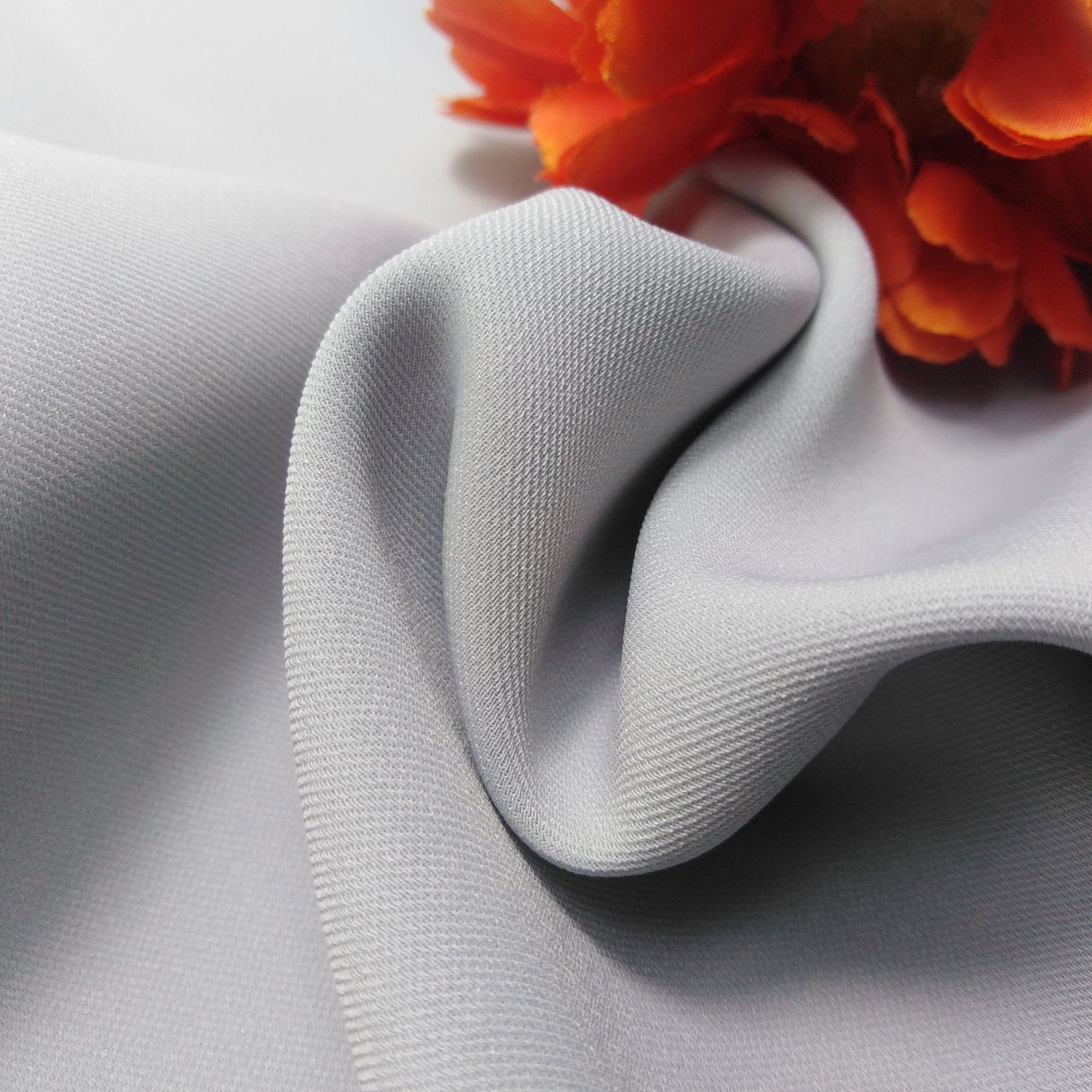 纾瑶仿真丝 全涤弹力变斜雪纺 80dsqh免烫垂感布料 时尚裤装面料