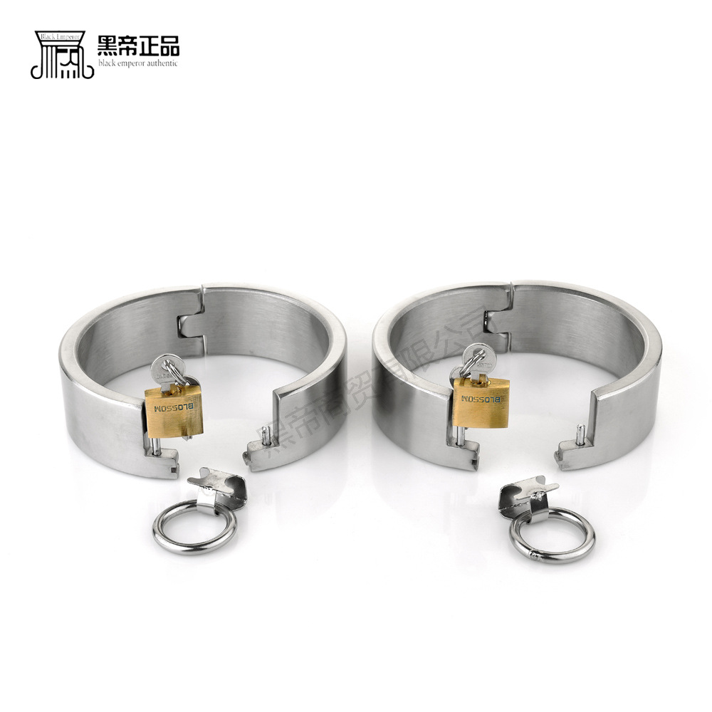 厂家直销黑帝正品 重型不锈钢带锁脚铐3cm高情趣一件代发另类玩具