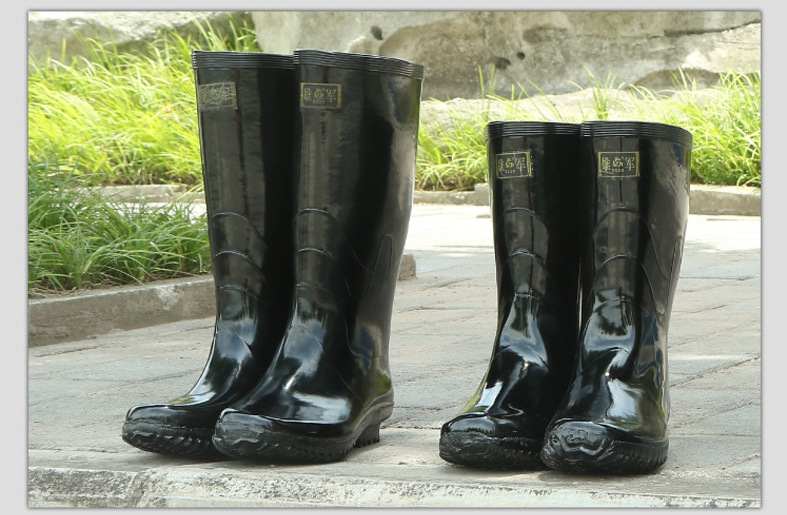 3539雨靴微博图片