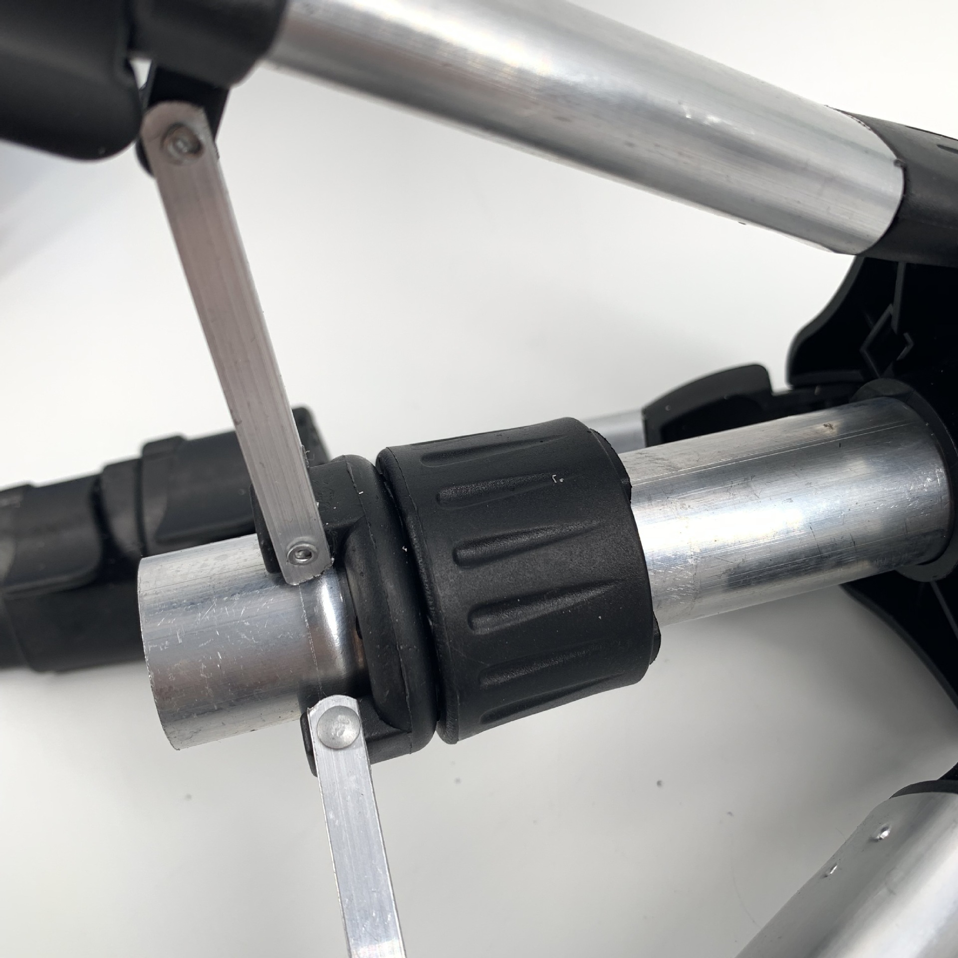 红外线水平仪三脚架伸缩支撑杆激光支架万向加厚铝合金升降伸缩杆