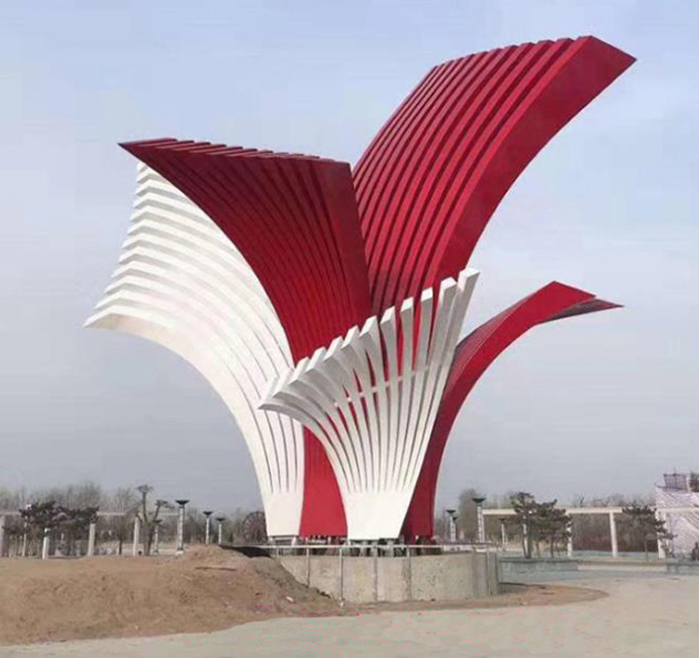 广场景观不锈钢精神堡垒雕塑 定制彩色室外镂空发光不锈钢雕塑