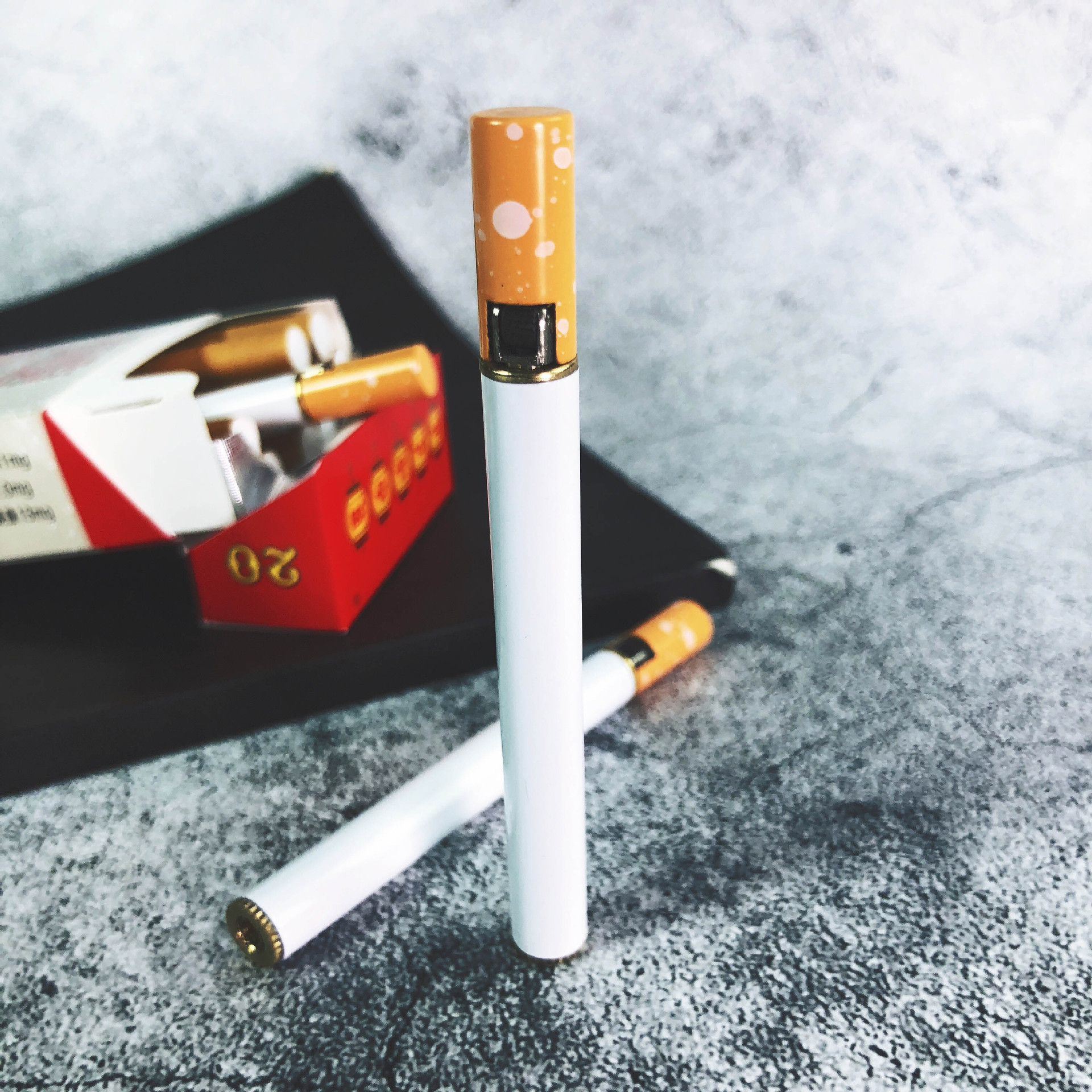 新奇特迷你香烟打火机个性细烟型打火机创意砂轮明火小气体打火机