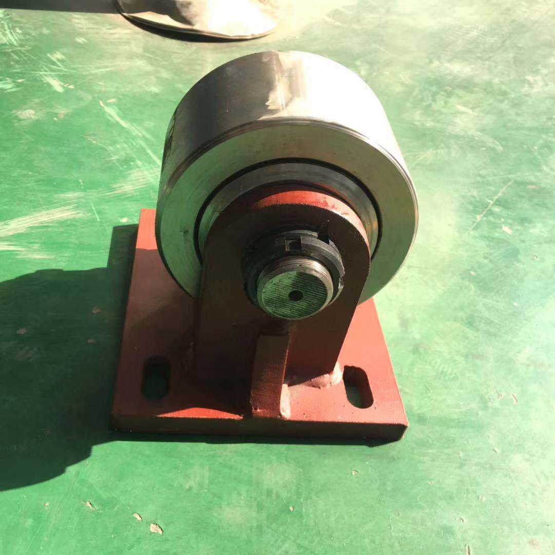 搅拌车配件托轮水泥混凝土罐车豪沃星马欧曼三一中联拖轮滚轮总成