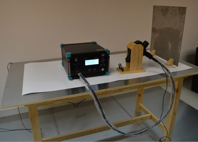 讴特汽车电子静电放电发生器esd-n30v 30kv电磁兼容抗扰度测试仪