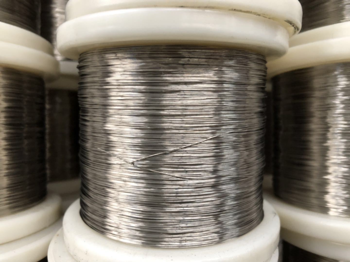 纯镍丝 耐蚀n6纯镍镍带 镍棒 导电导热性能优良