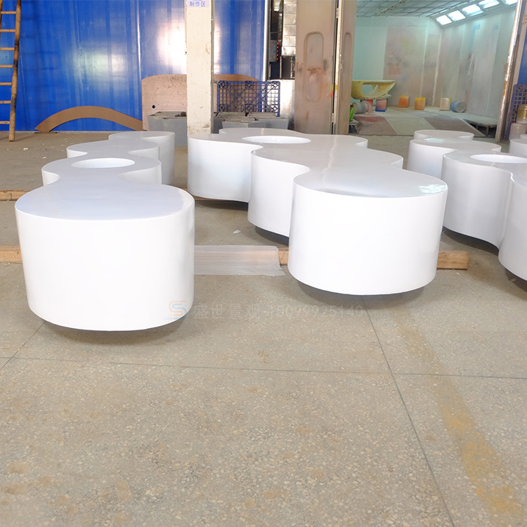 白色玻璃钢波浪形插花座椅 步行街公共区域景观坐凳 商场美陈座椅