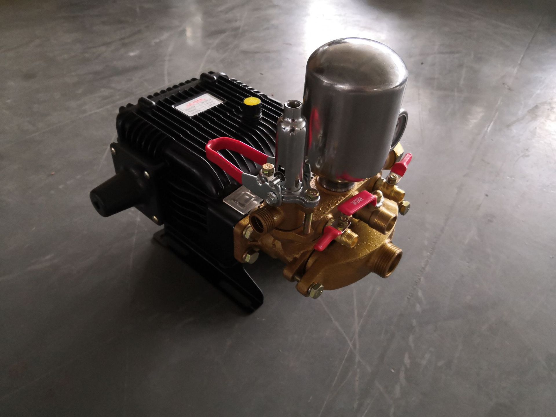 大接口三出水陶瓷免黄油三缸柱塞泵喷雾泵高压打药机泵喷雾机泵头