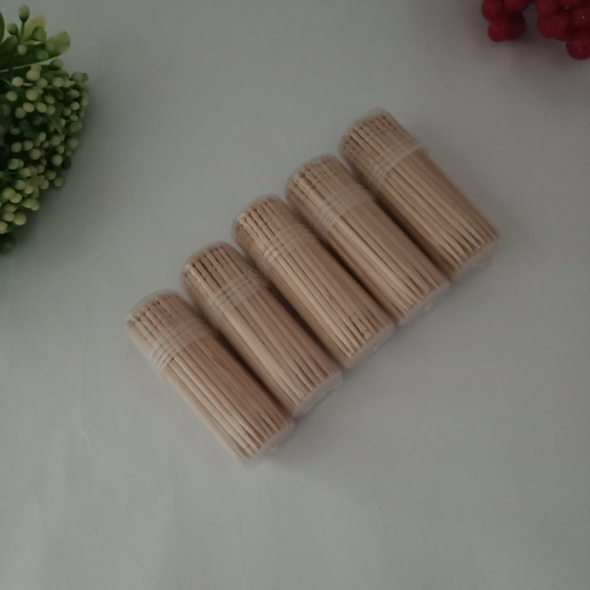 7号木头软瓶牙签一次性家用两头尖便携竹牙签酒店餐厅餐具牙签