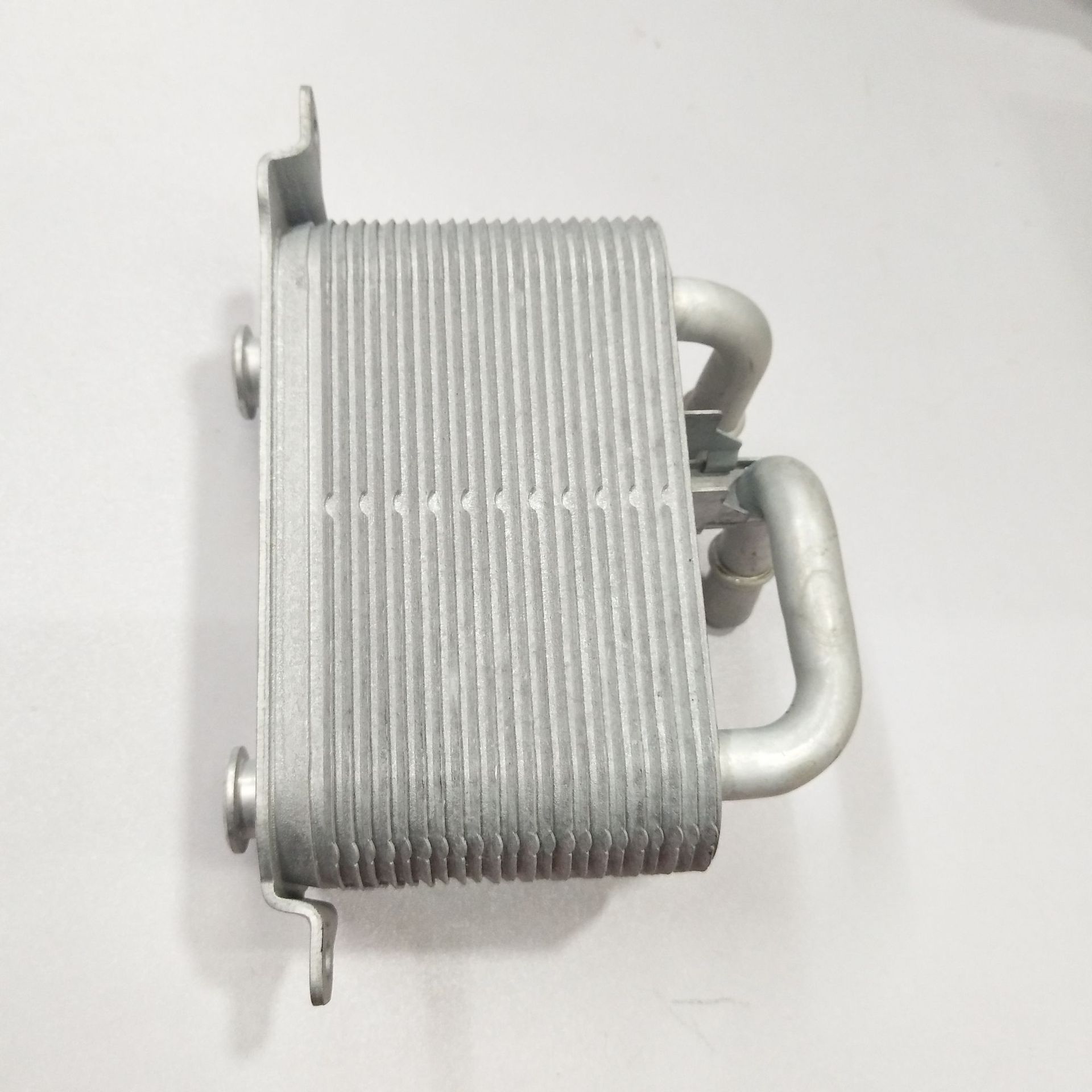 汽车自动变速箱散热器 机油冷却器 适用宝马5系 6系 7系e65e66