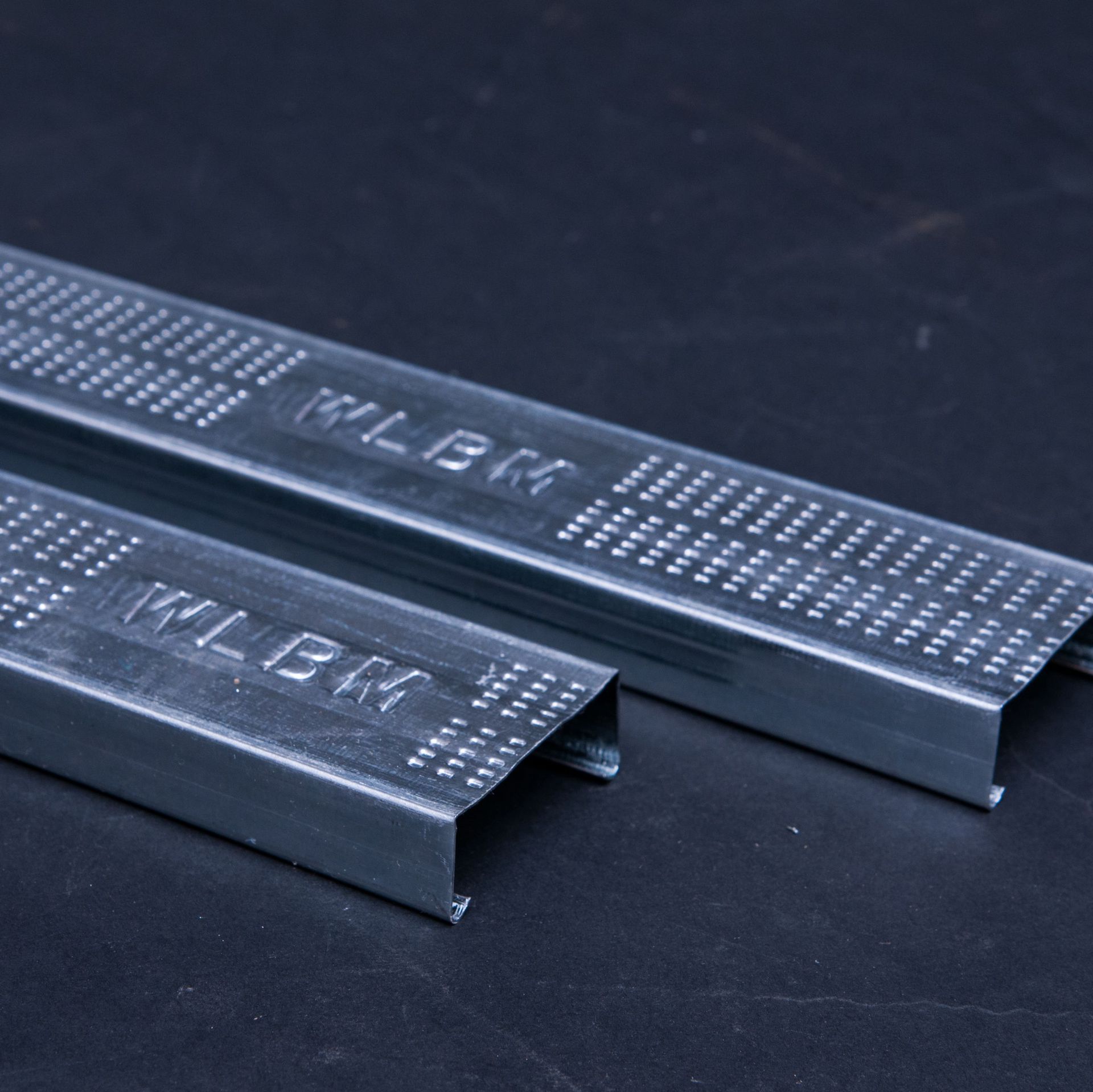 轻钢龙骨厂家优惠镀锌吊顶隔墙龙骨桂威50型主副骨国标品质