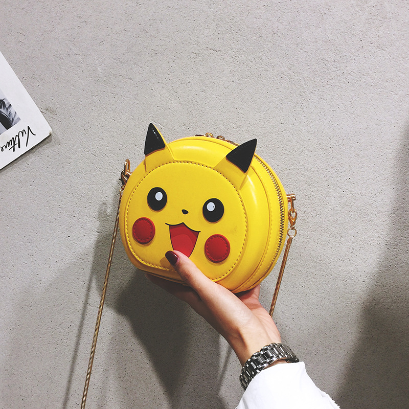 夏天圆形单肩包女2019新款小清新链条斜挎包百搭可爱皮卡丘小圆包