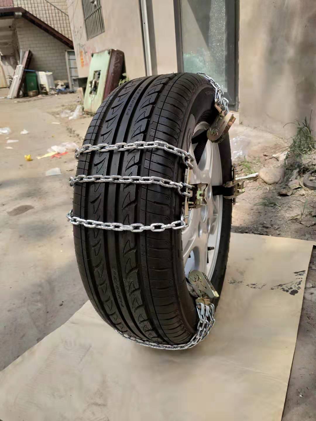 鸿莱嘉汽车轮胎防滑链通用型铁链轿车面包车越野车雪地泥地防滑链