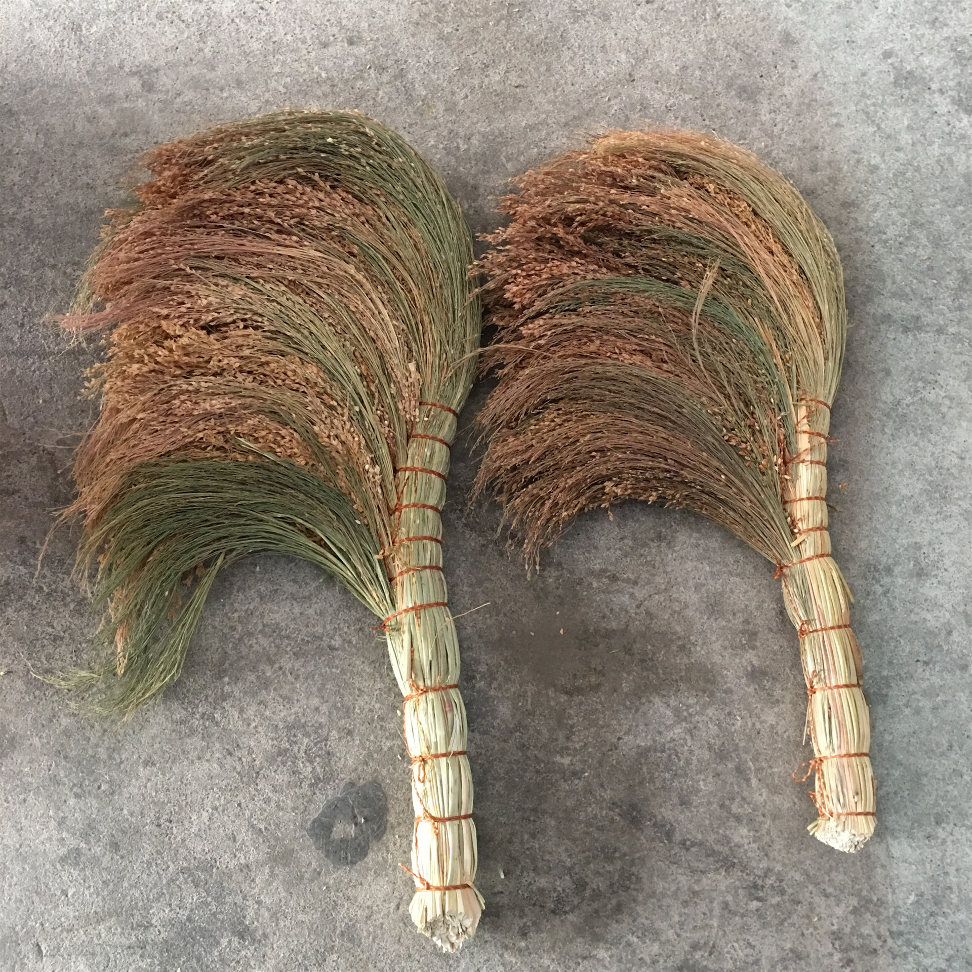 厂家直销黍子苗扫把手工扫把红白事用扫床扫炕谷子苗扫把