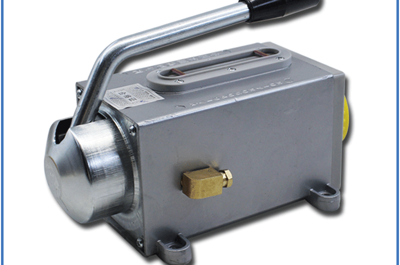 雕刻机手摇泵y-8手动压油泵机床注油器冲床油泵打油泵油壶加油泵