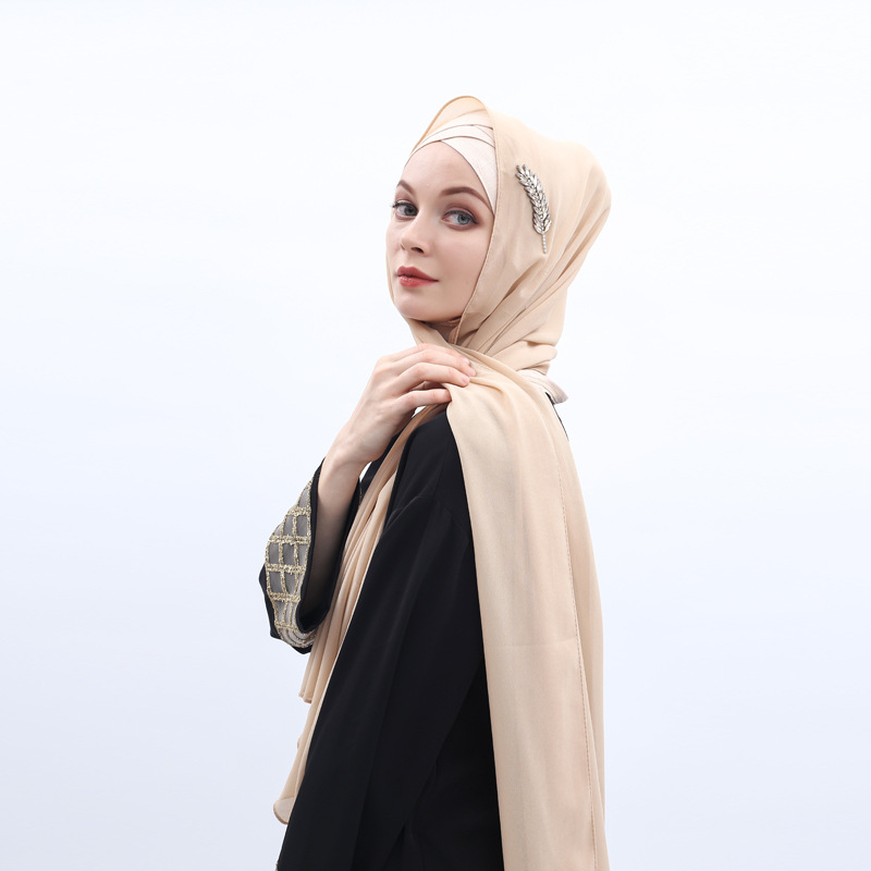 2019新款穆斯林迪拜水晶定钻头巾透气不透纱巾现货工厂价