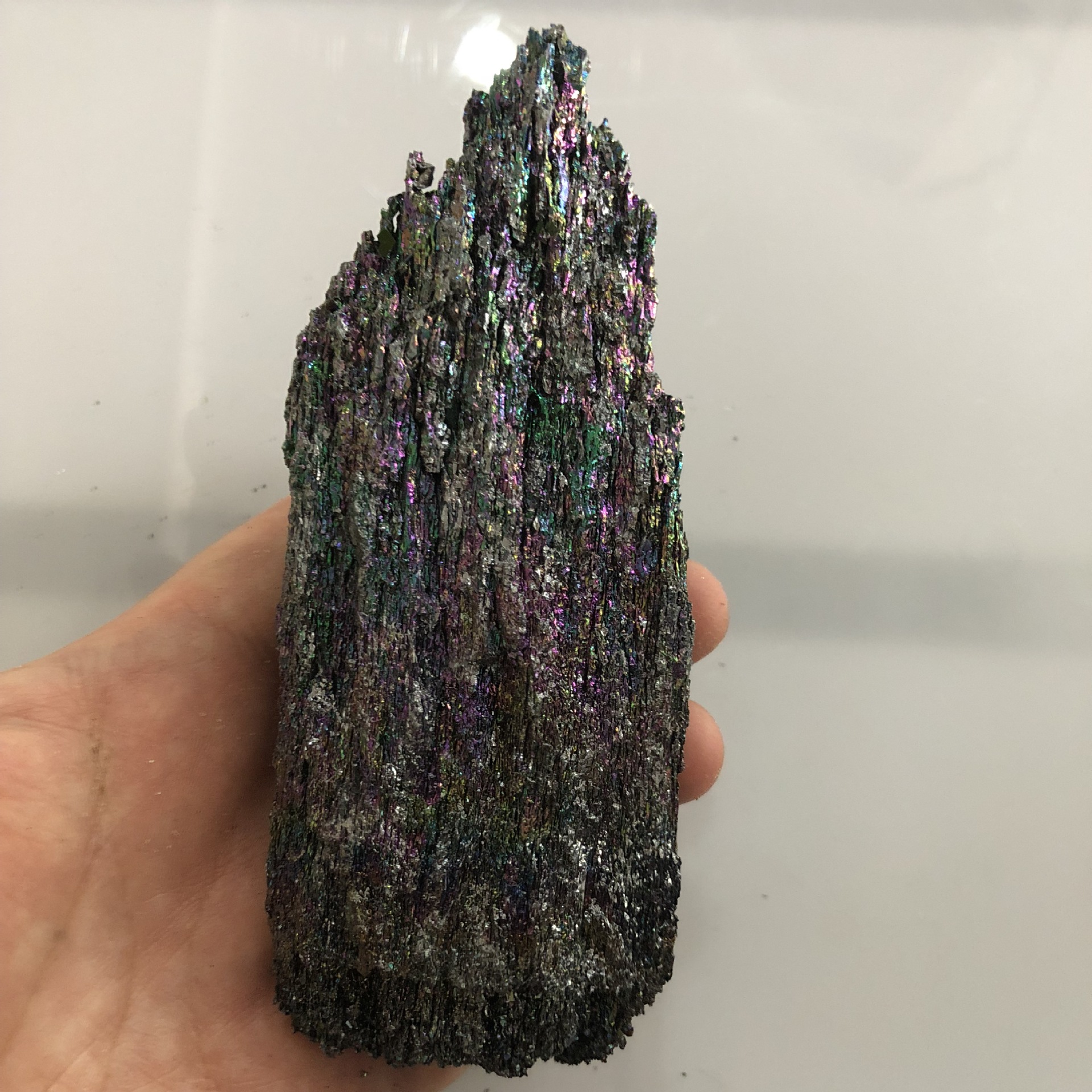 天然小七彩矿石 水晶原石摆件 碳化硅矿物晶体 奇石头收藏品