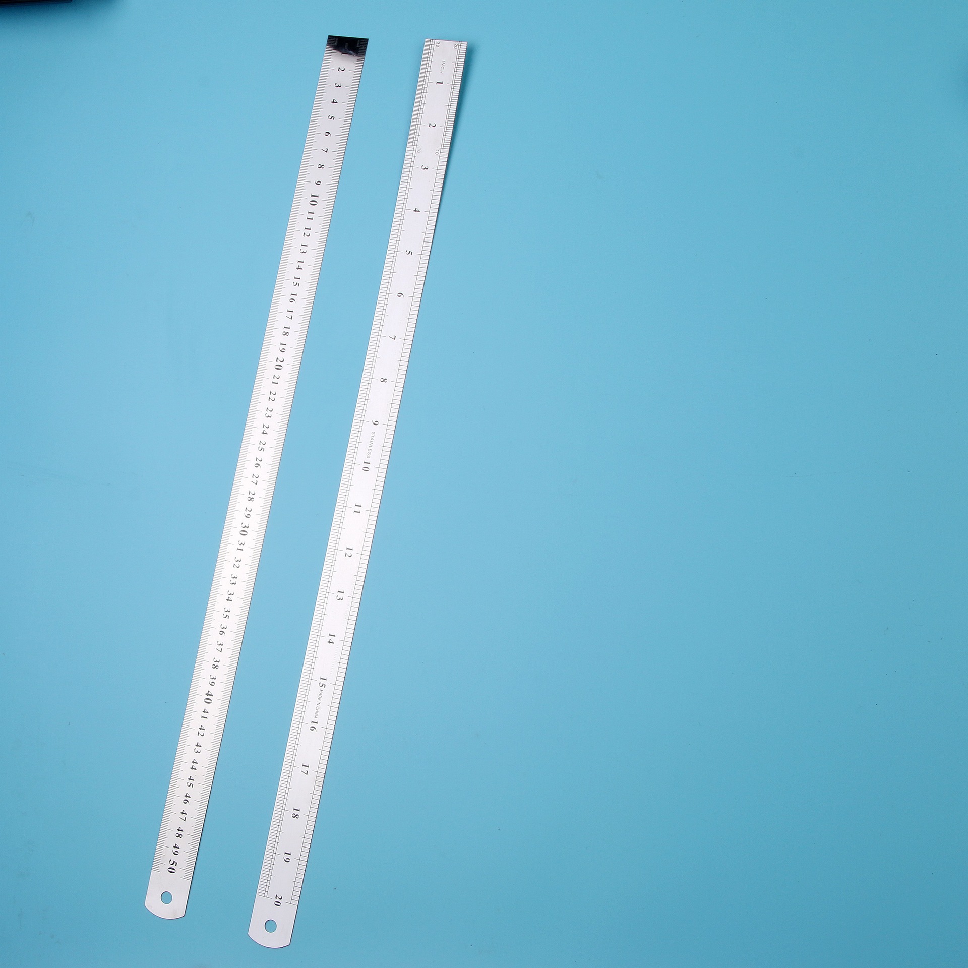 源头厂货加厚钢尺50cm标准不锈钢板直尺双面钢尺尺子批发来样定做