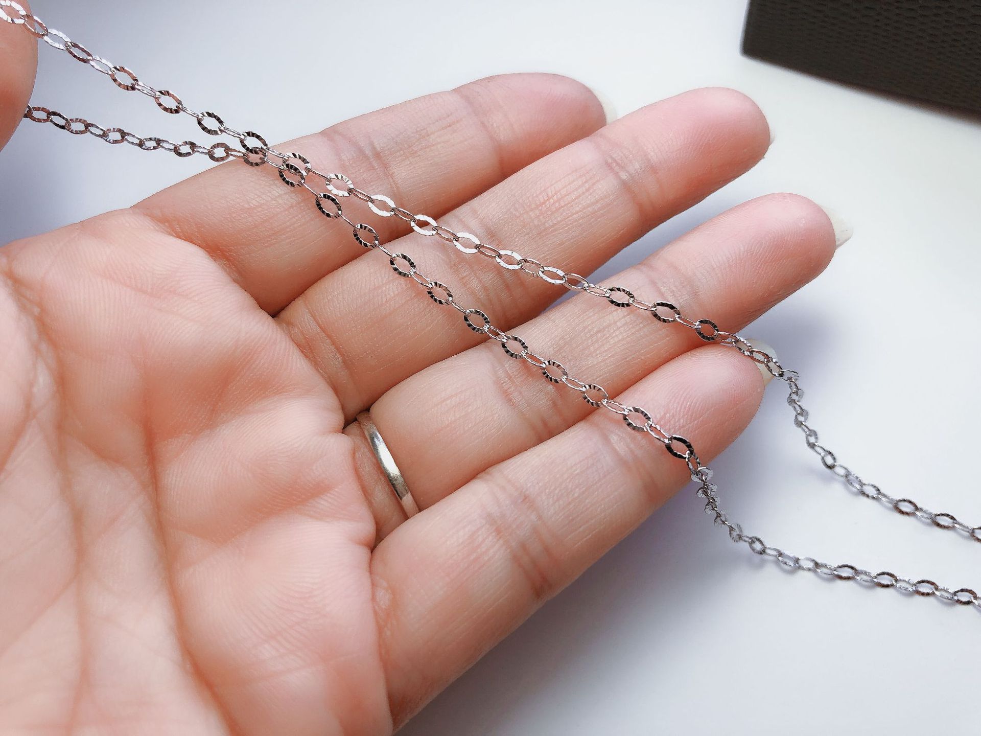 温馨提示:本厂承接925纯银项链各种款式的订制,各种尺寸都可以,链子