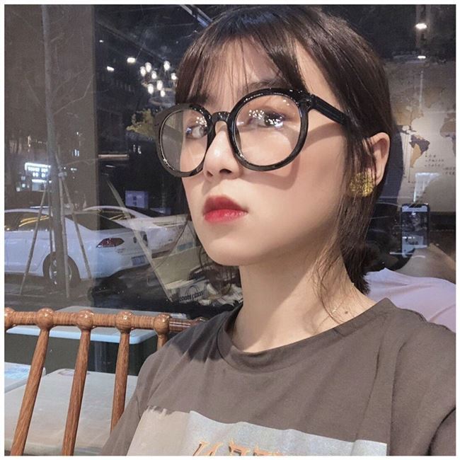 赵露思同款黑色粗框港味新款眼镜框ins眼镜女学生韩版素颜平光镜