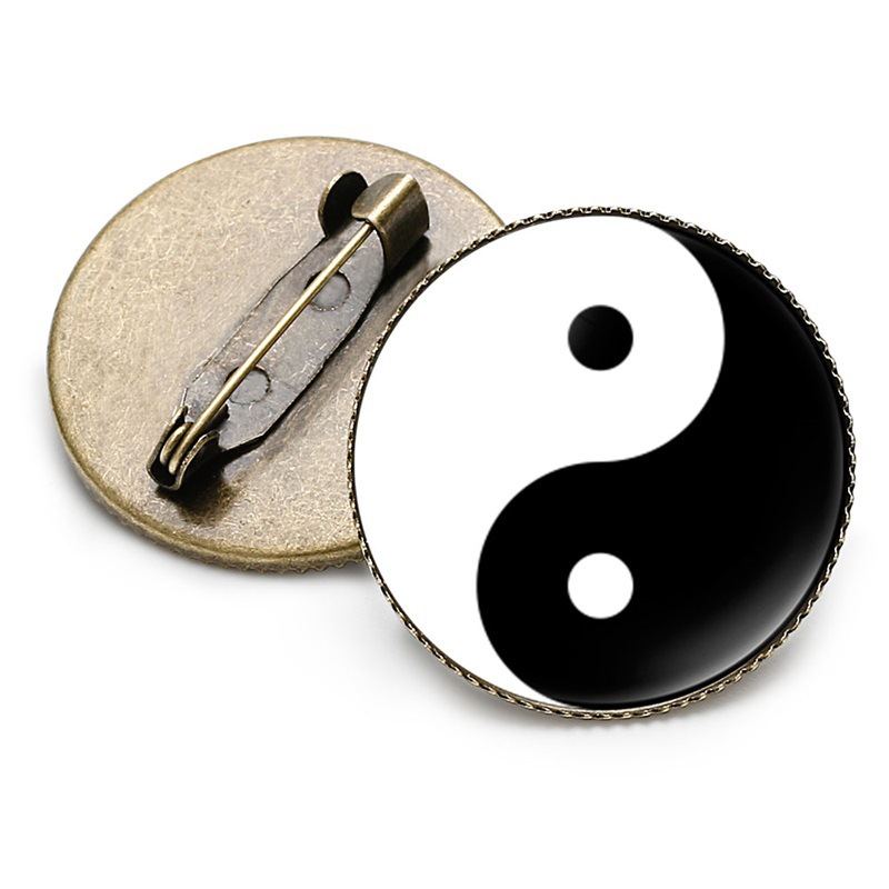 Chinese Style Jewelry Wholesale Yin Yang Tai Chi Gossip Pattern Cat Footprints round Time Stone Brooch Badge