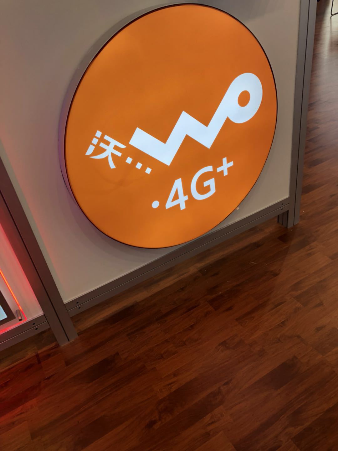 工厂直销大量批发定制有机吸塑灯箱亚克力吸塑丝印灯箱