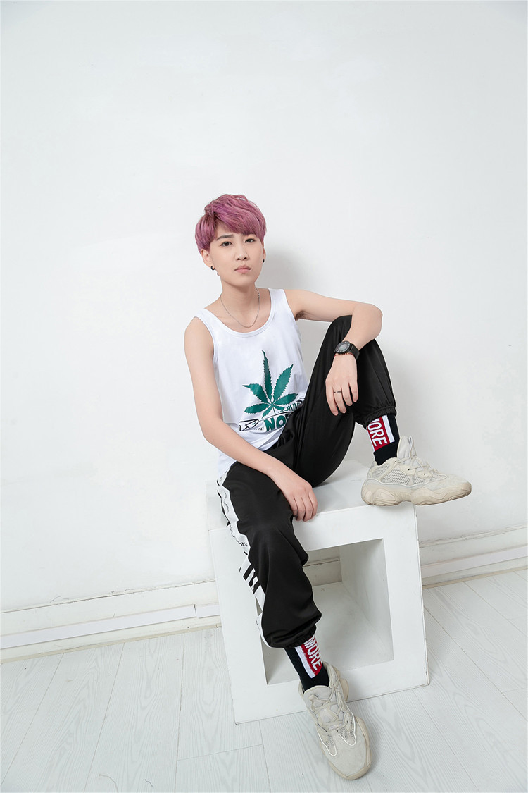 t时代新品长款宽松外穿les帅t束胸平胸内衣 纯棉挂钩背心束胸代理