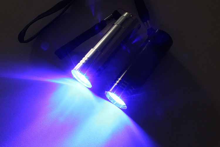 厂家供货9led紫光迷你手电筒迷你uv荧光剂检测蝎子灯验钞手电筒