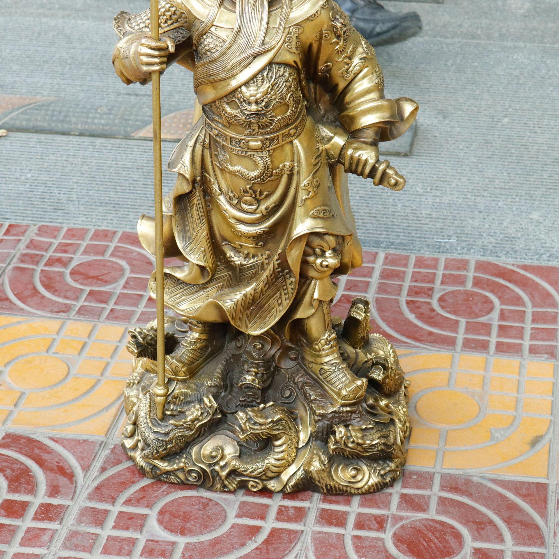 黄铜九龙关公铜像摆件 武财神关羽踏龙关公二爷招财开业礼品