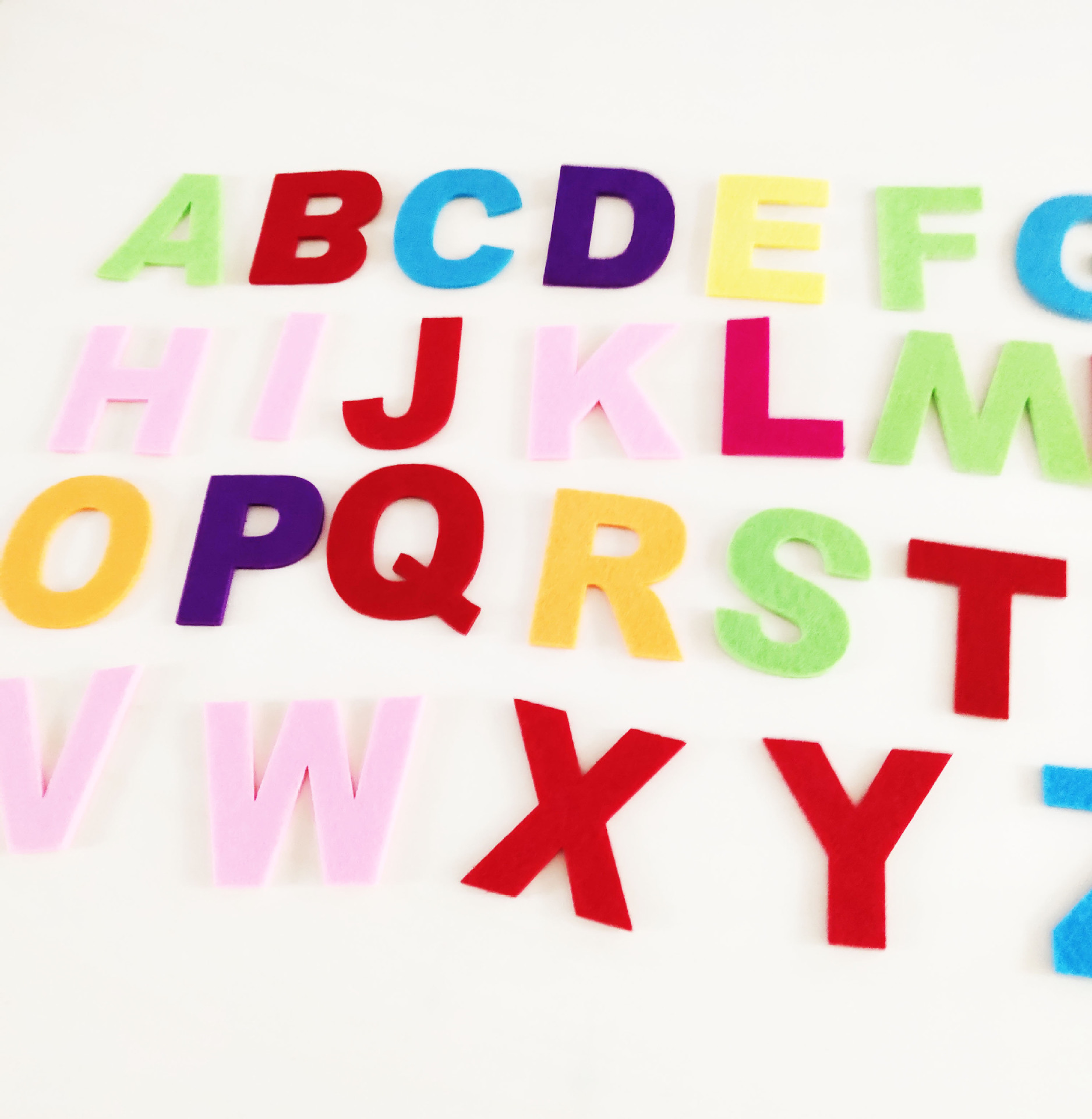 批发定制26个大小写立体英文字母墙贴 儿童房幼儿园教室黑板墙贴