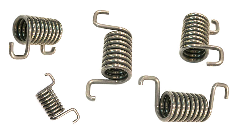 扭转螺旋弹簧通常用于"弹出"操作,例如用于数码相机,cd播放器和其他