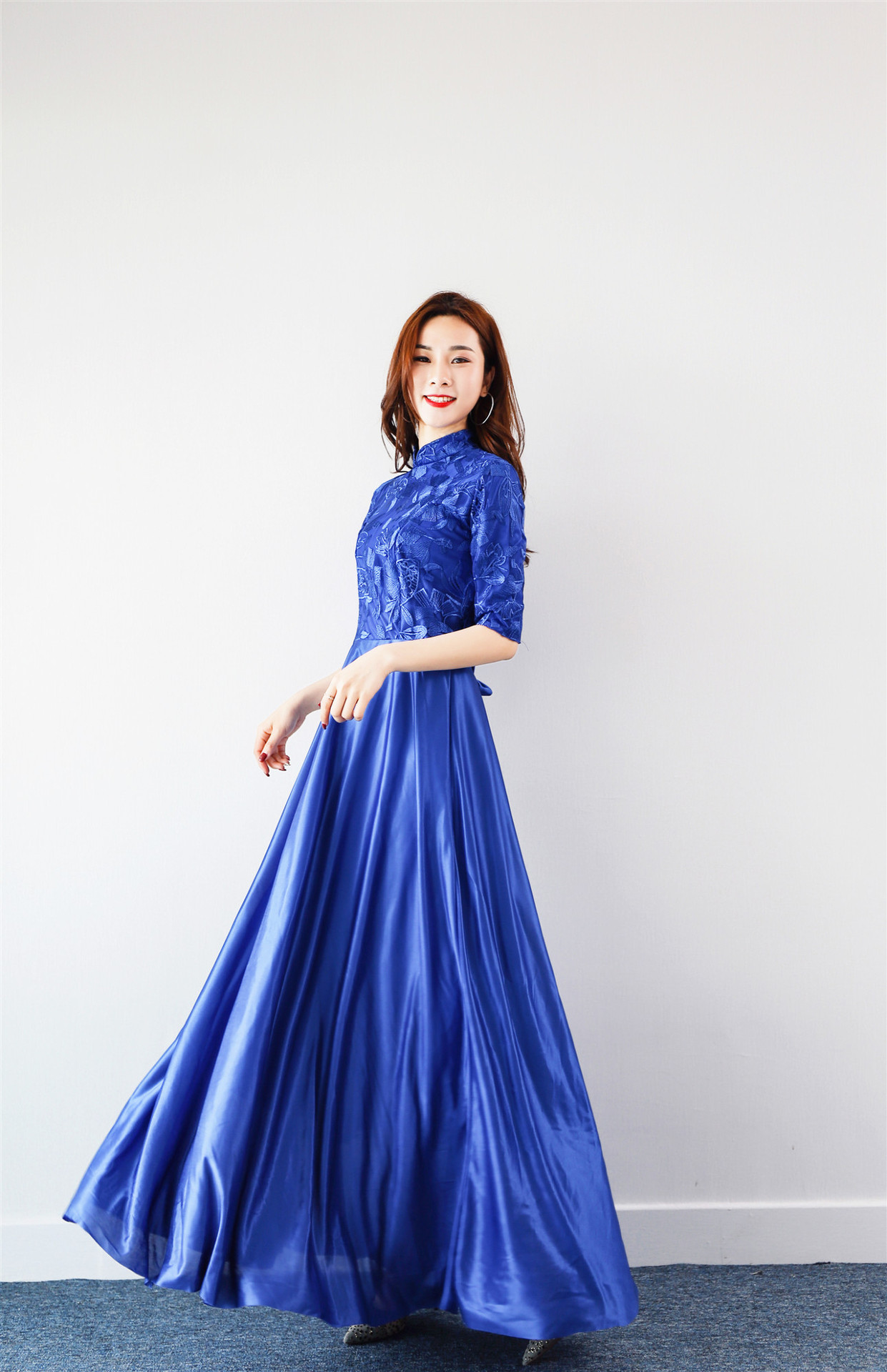 大合唱演出服女长裙夏秋日舞台合唱团指挥诗朗诵服装长款礼服学生