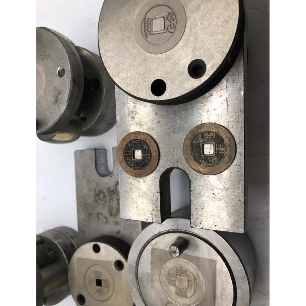 0成交0副专业设计研发油压模具冲压模具钱币徽章各种款式产品加工