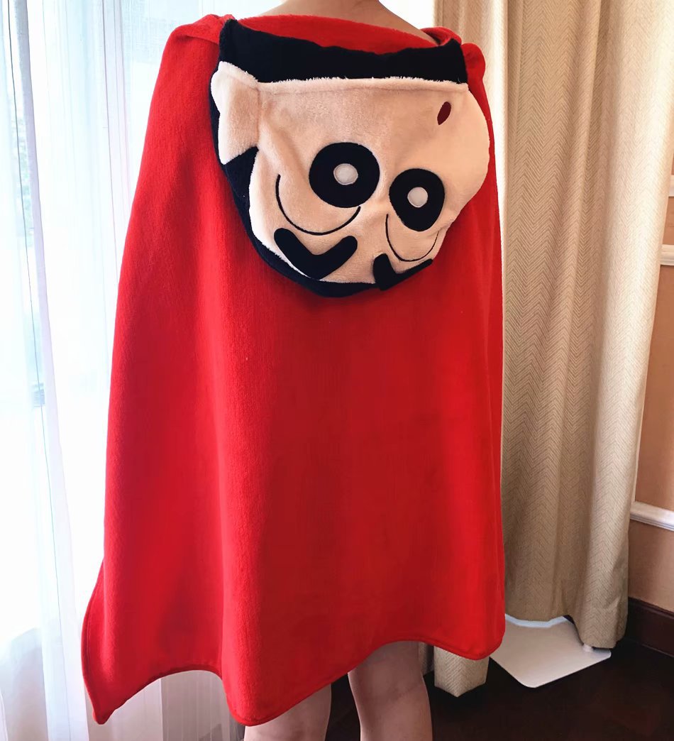 创意珊瑚绒卡通蜡笔小新披风斗篷学生宿舍自习午睡盖毯家居儿童毯